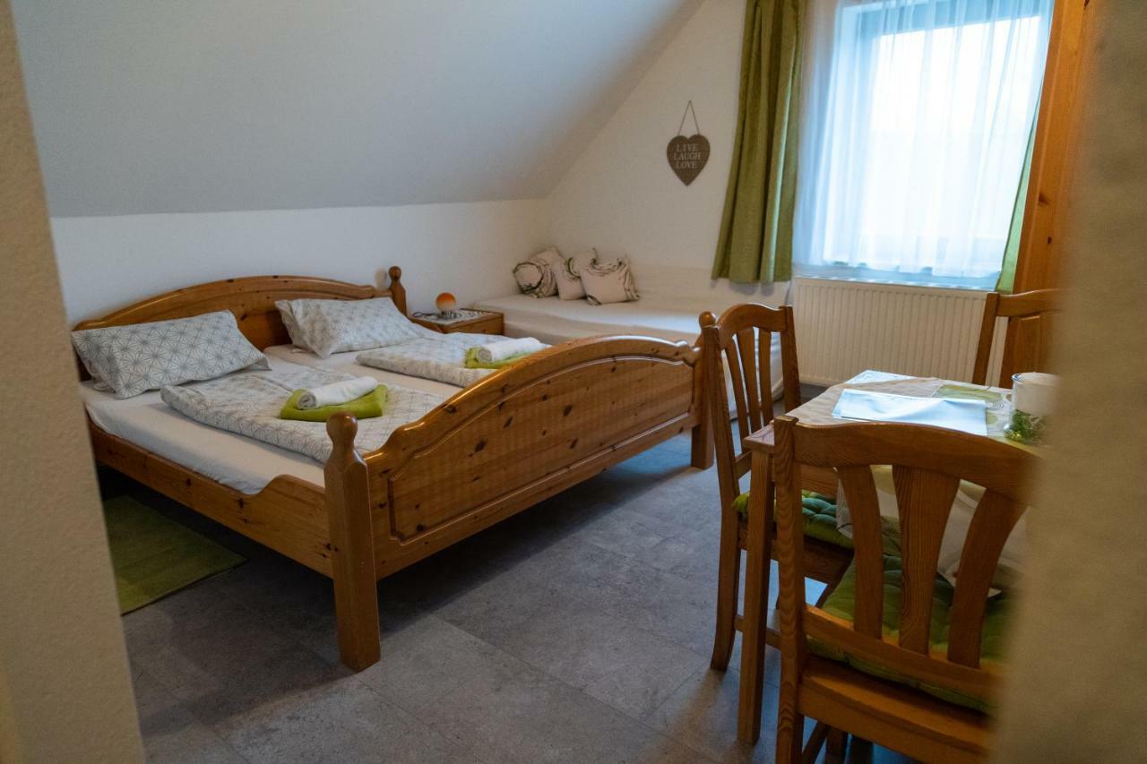 Haus Lebensfreude Apartment Unterlamm  Екстериор снимка